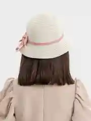 Белый набор: шляпа и сумочка