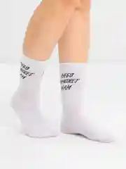 Носки с надписью "Небо поможет нам"