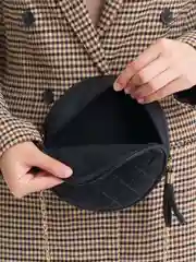 Слоновая кость сумка женская "круг" на цепочке