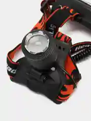 Налобный фонарь LED SimpleShop с зумом и регулировкой угла свечения, батареи, зарядка