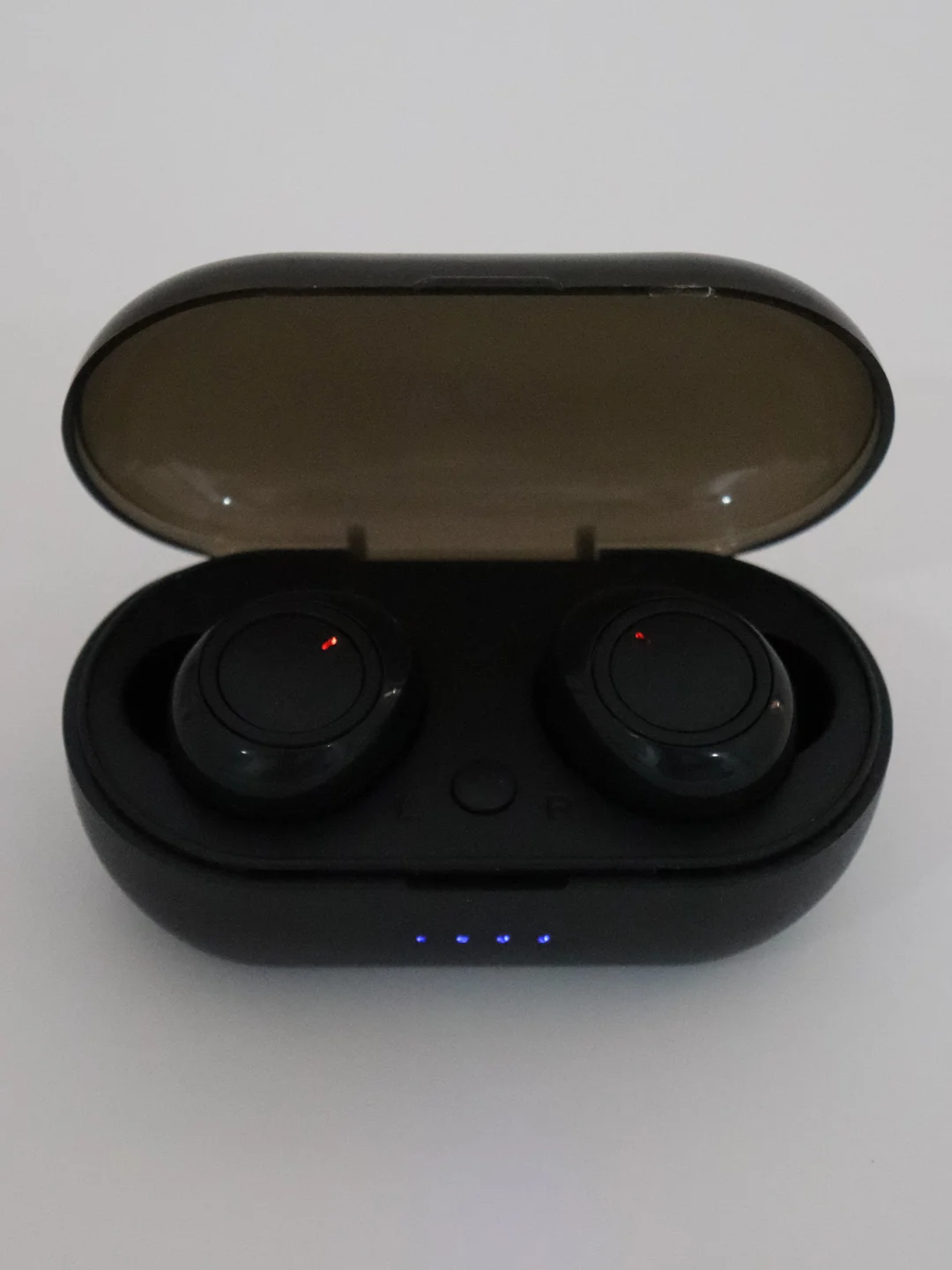 Черный беспроводные наушники (гарнитура) Y50 TWS2 Bluetooth 5.0 с сенсорным управлением