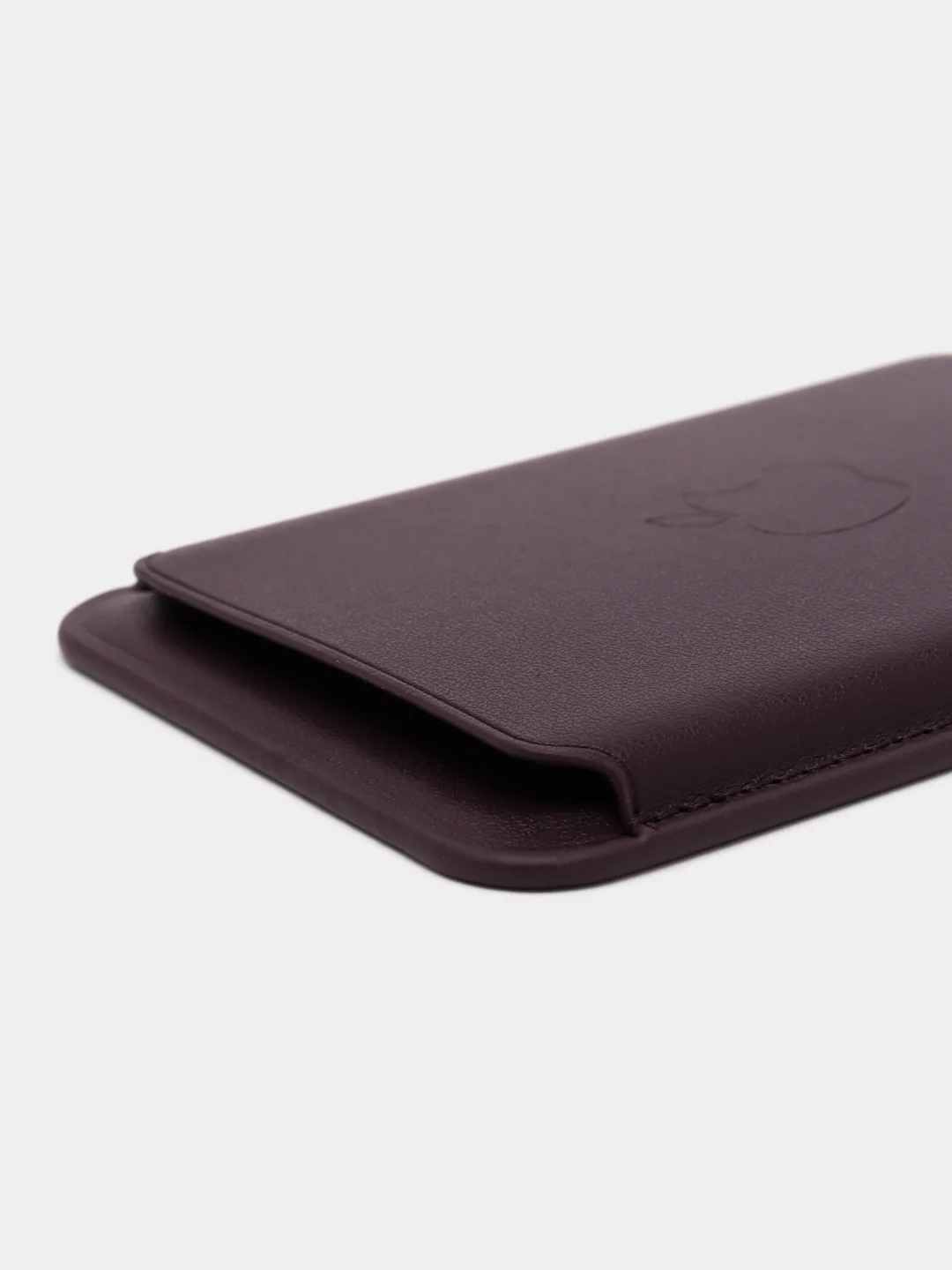 Коричневый картхолдер MagSafe Wallet для iPhone
