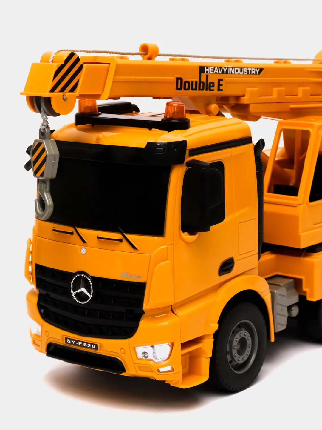 Радиоуправляемый автокран Mercedes-Benz Actros - E526-003