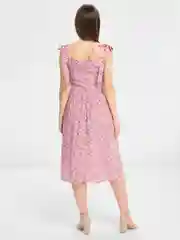Розовый платье летнее