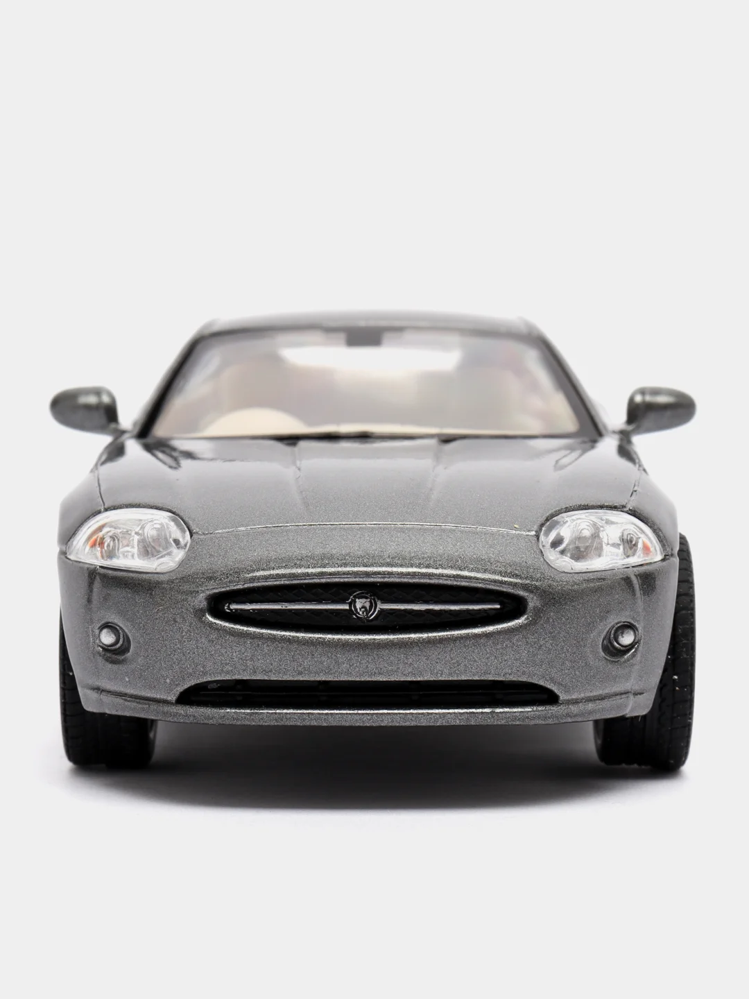 Серый машинка металлическая, инерционная, Jaguar XK Coupe KT5321D 1:38 KINSMART