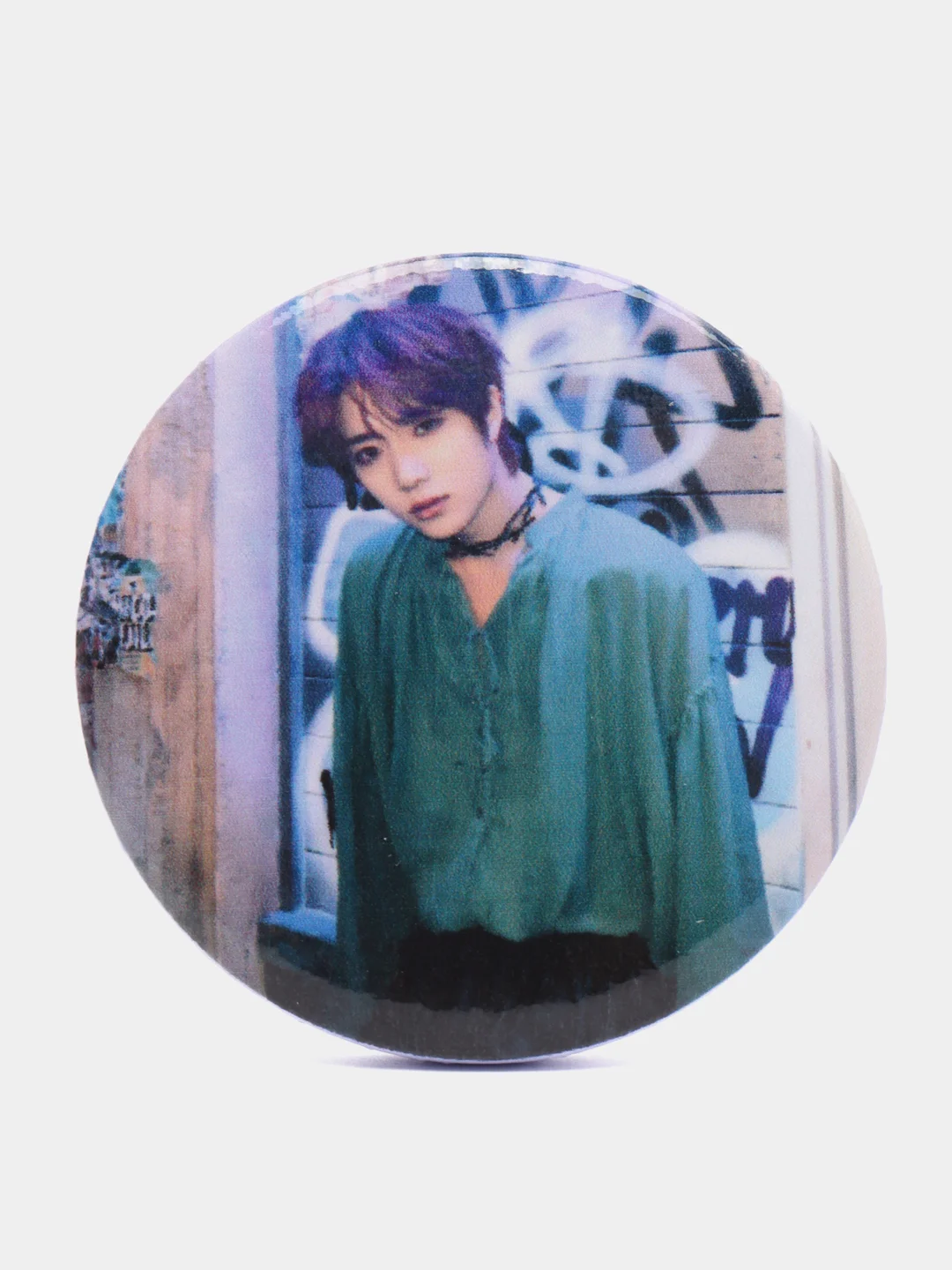 Кораллово-розовый k-pop значки "BTS" маленькие 38мм