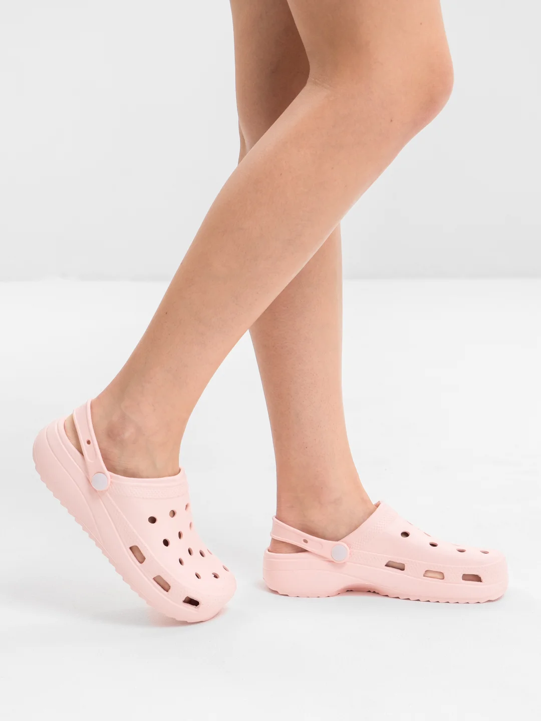 Розовый сабо женские IZI, размеры 36-40