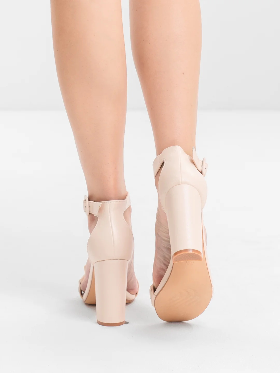 Босоножки женские на каблуке 36-40