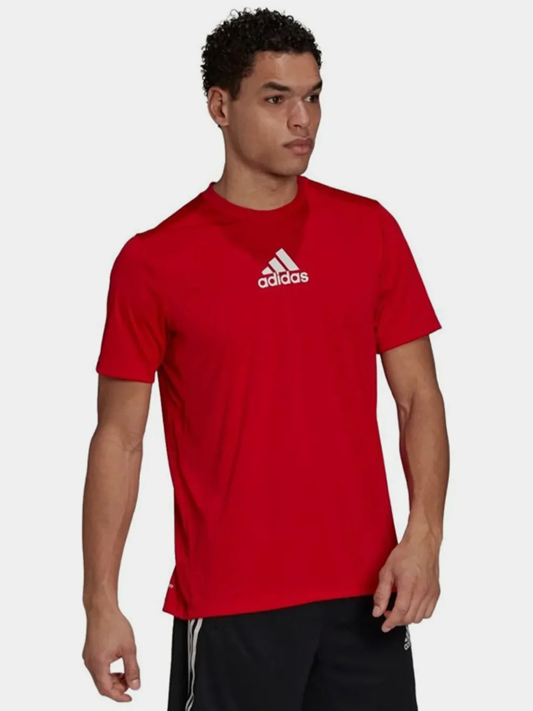Красный футболка Adidas мужская