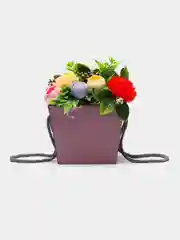 Алый букет роз из мыла