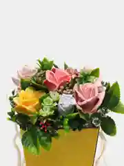 Вишнёвый букет роз из мыла