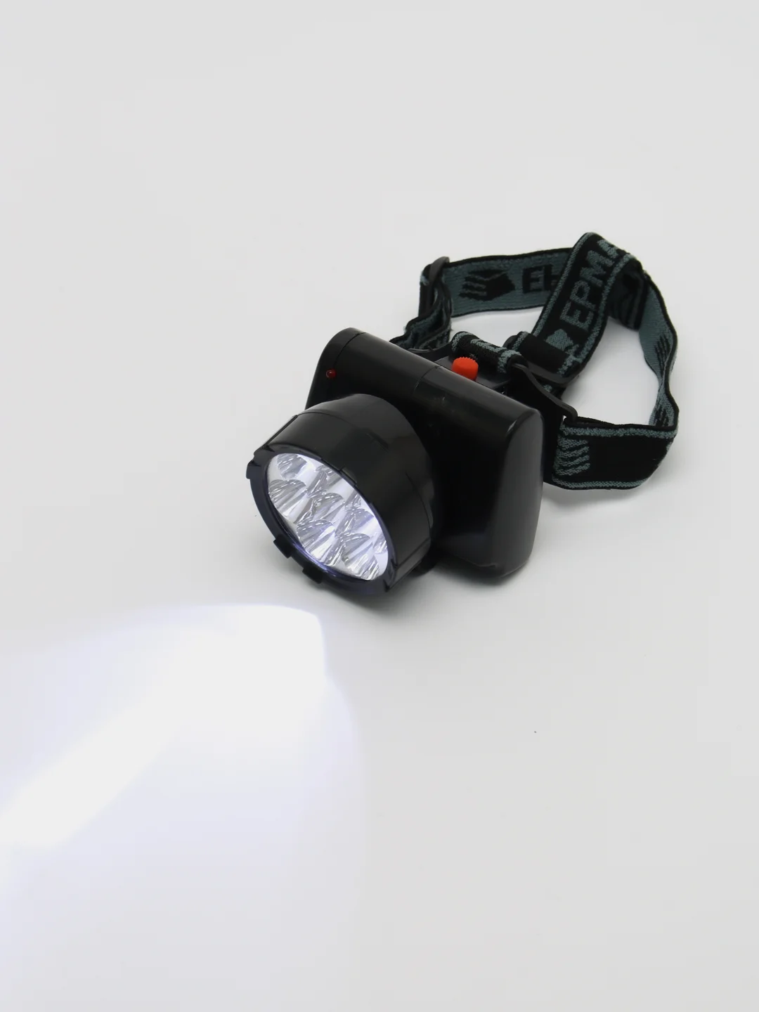 ЕРМАК фонарь налобный, аккумуляторный, LED, шнур, 220 В, 8,8 х 7 х 7,6 см