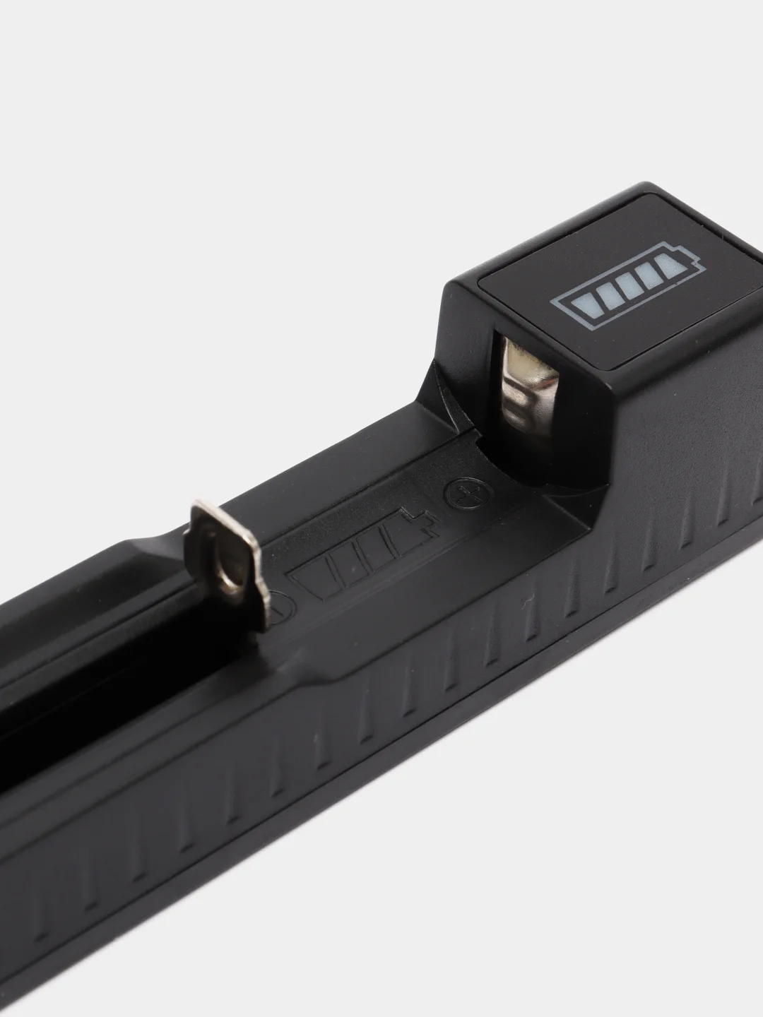 USB зарядное устройство 4,2v с индикатором уровня зарядки.