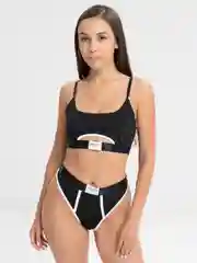 Черный спортивный комплект нижнего белья