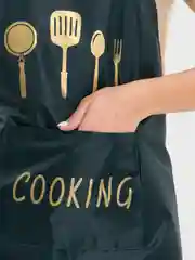 Тёмно-зелёный фартук водонепроницаемый кухонный , фартук для кухни. Фартук грязеотталкивающий