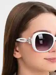 Женские солнцезащитные очки