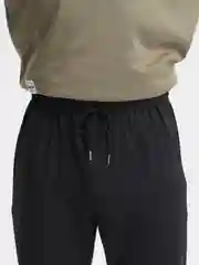 Зеленый спортивный мужской костюм