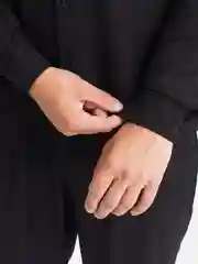 Черный костюм мужской, льняной