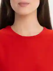 Красный футболка женская