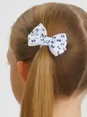 Белый бантики на резинке