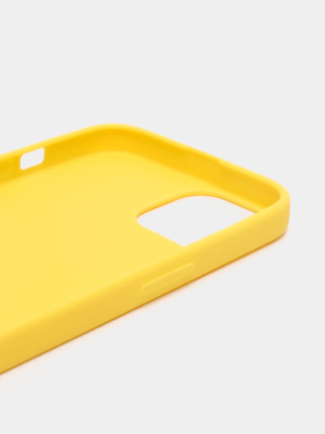 Желтый чехол ТПУ на iPhone 13
