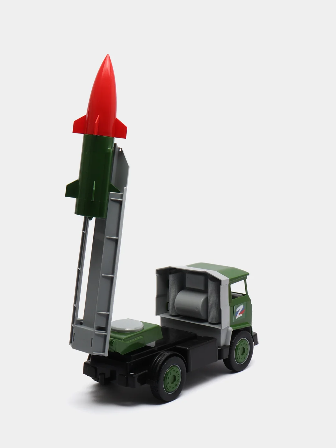 Военный автомобиль с ракетой