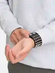 Браслет с шипами широкий, 4 ряда
