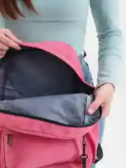 Алый рюкзак женский, мужской, подростковый, школьный, спортивный для ноутбука