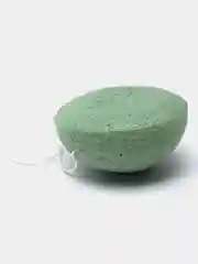 Зеленый конжаковый спонж для умывания