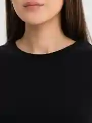 Черный футболка женская