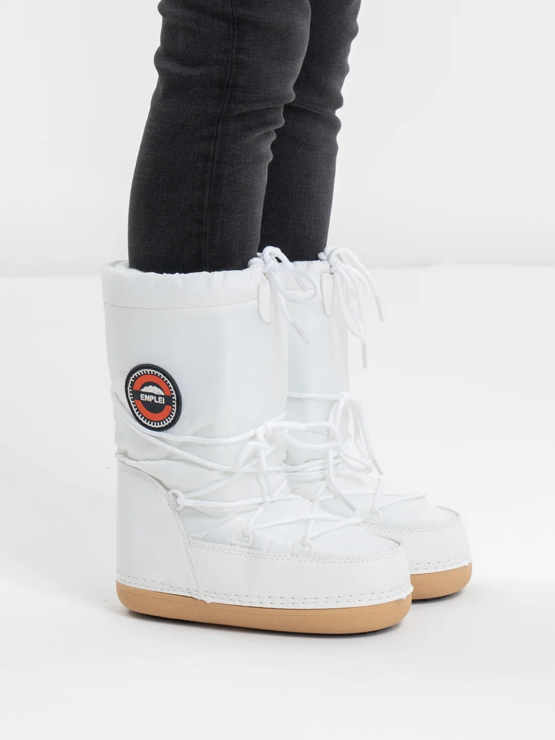 Белый сапоги SNOWBOOTS NG-0011