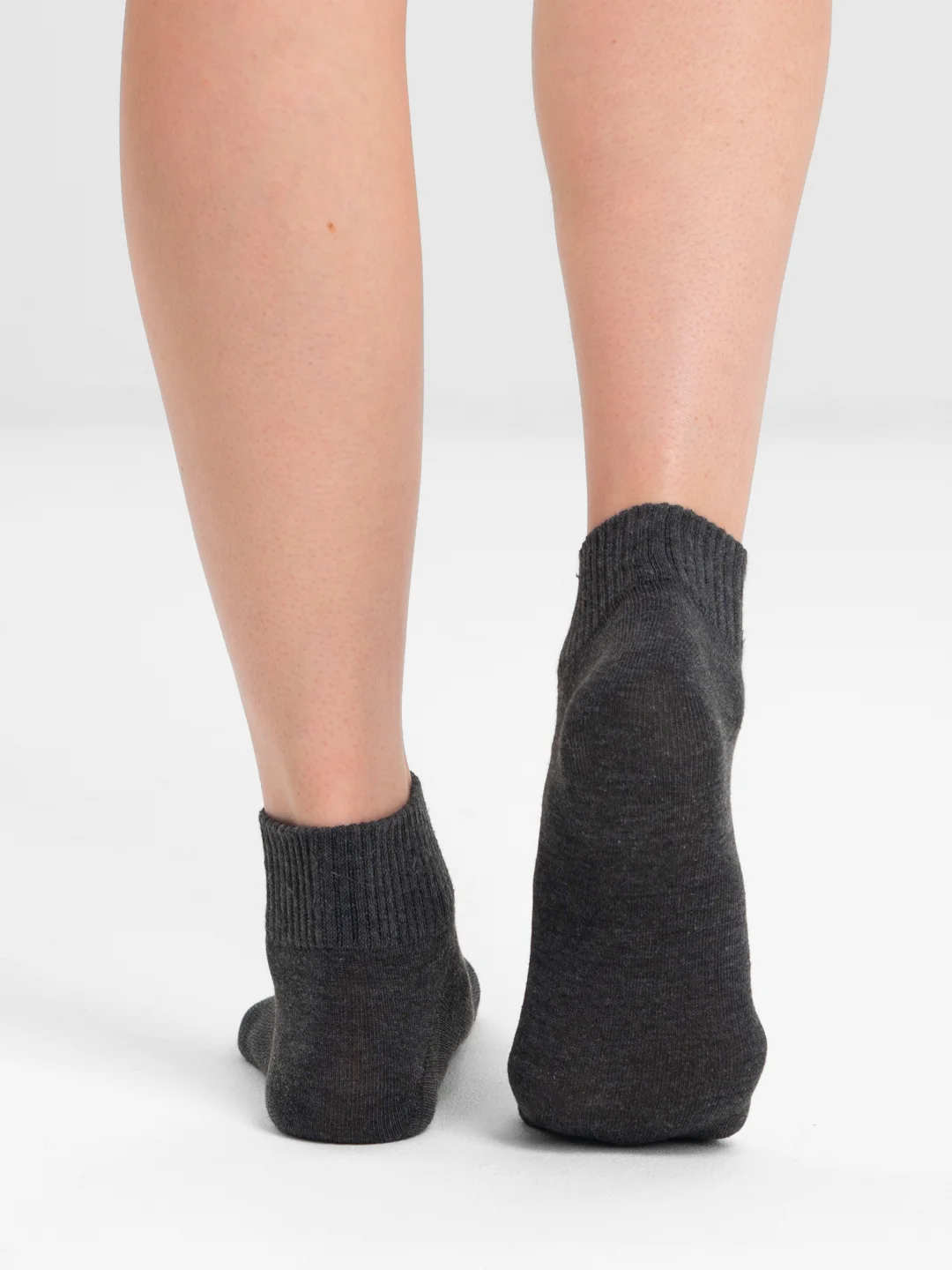 Черный носки женские POOPSOCKS, средней длины, с вышивкой