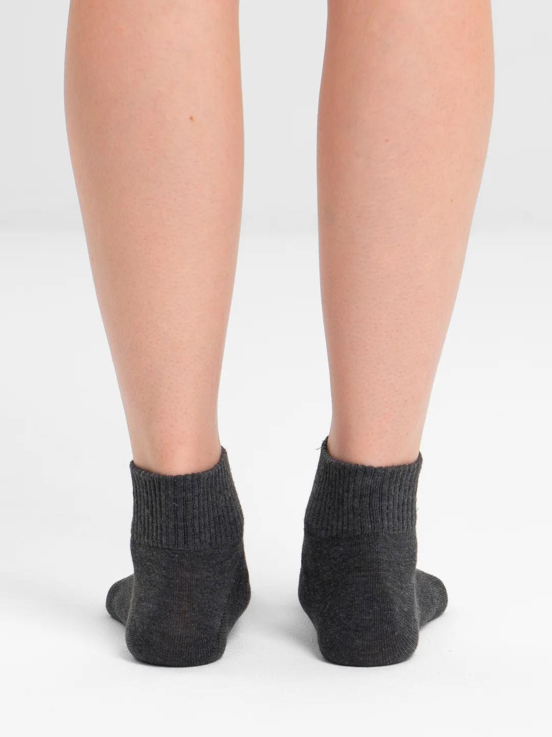 Черный носки женские POOPSOCKS, средней длины, с вышивкой