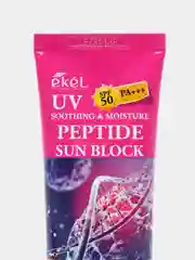 Вишнёвый крем солнцезащитный Ekel Soothing & Moisture Sun Block SPF50/PA+++ 70 мл