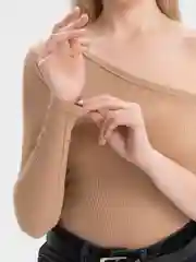 Белый топ с длинным рукавом