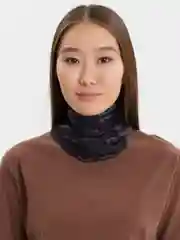 Красный бафф бандана утепленная для занятий спортом