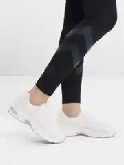 Белый кроссовки женские
