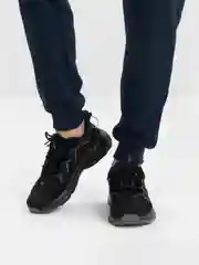 Черный кроссовки мужские