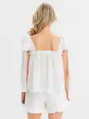 Белый костюм женский, летний, с шортами