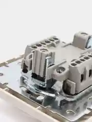 Слоновая кость выключатель Plano, 1-101-01 Intro, 10А-250В, IP20, СУ