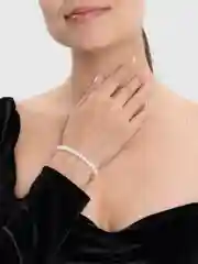 Браслет из бусин
