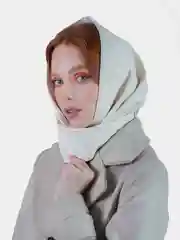 Белый косынка кожаная двусторонняя,  платок женский из экокожи