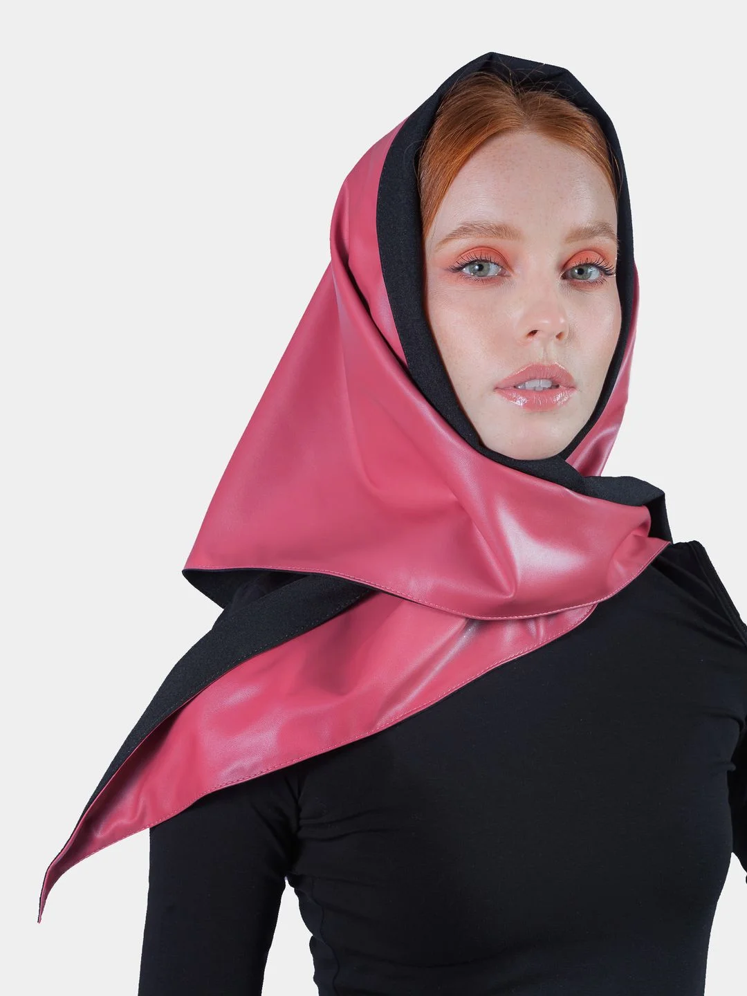 Кораллово-розовый косынка кожаная двусторонняя, платок женский из экокожи
