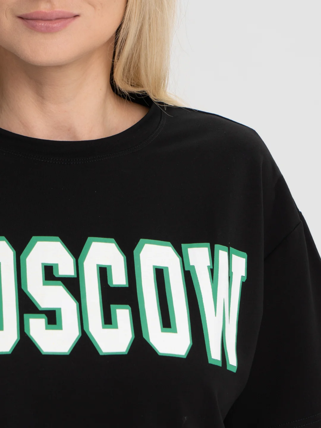 Черный женский костюм-двойка, футболка с шортами, с принтом "Moskow", оверсайз