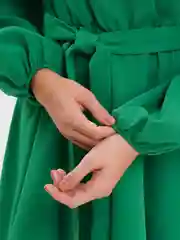 Белый платье женское, с длинными рукавами и поясом, праздничное