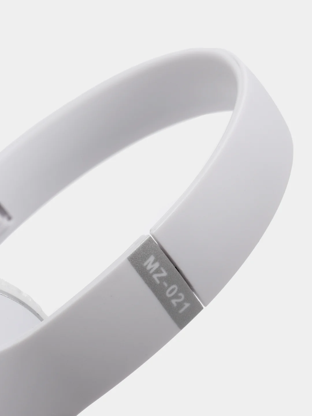 Белый беспроводные наушники MZ-021 Bluetooth 5.0 с микрофоном, FM SD Mp3