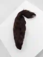 Коричневый накладной хвост