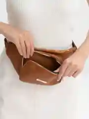 Коричневый поясная сумка