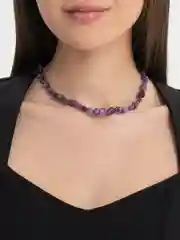 Аметистовый бусы из камня