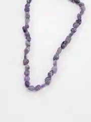 Аметистовый бусы из камня